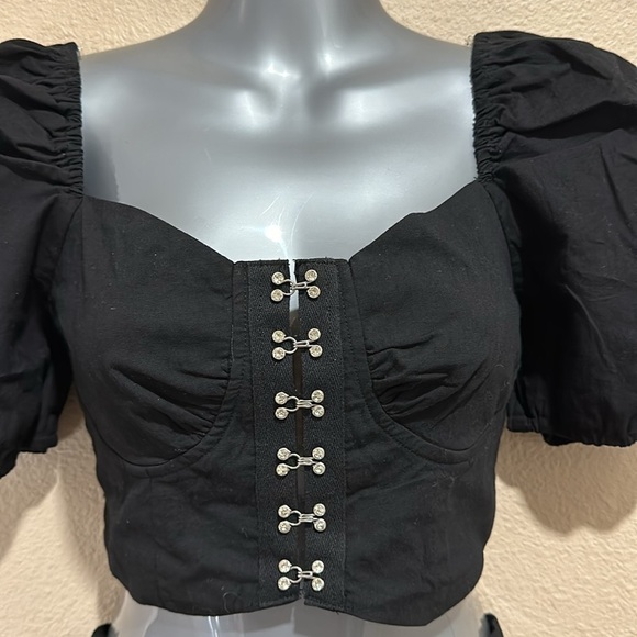 HOT & DELICIOUS 2 Piece Miniskirt and Crop Top Set Clubwear, Size M, NWT - Picture 2 of 10